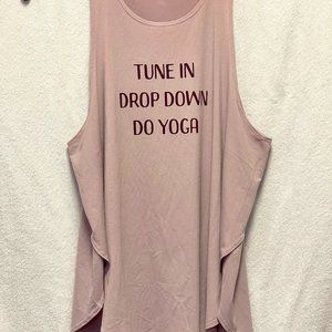 FABLETICS YOGA TULIP HEM TANK